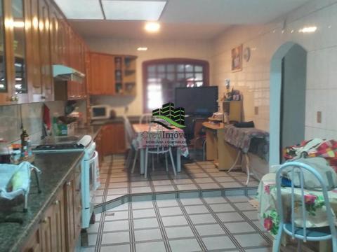 Casa à venda em Brasília, Guará II, com 4 quartos, com 306.41 m²